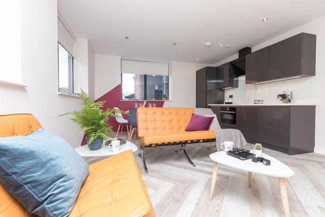 Thumbnail Flat to rent in Great Western Street, Manchester
