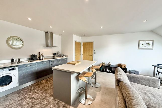 Apartment 23, Riverview, Oldham Road, Halifax photo 2
