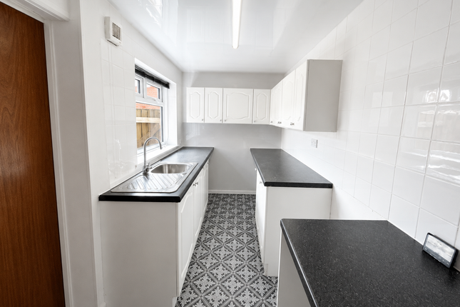 20, Range Street, Manchester photo 3