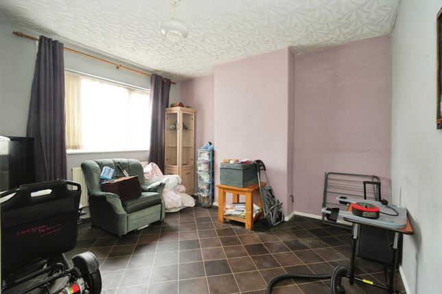9, Lee Grove, Lancashire photo 2