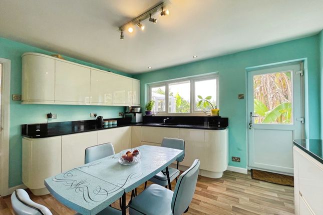 50 Fairfield Road, Broadstairs photo 2