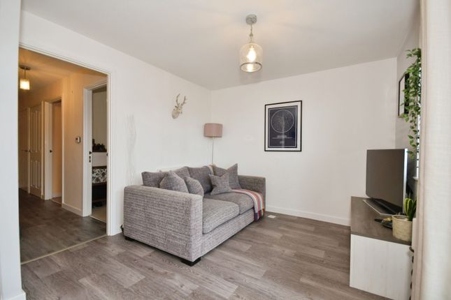Apartment 2, 182, Honeysuckle Road, South Yorkshire photo 3