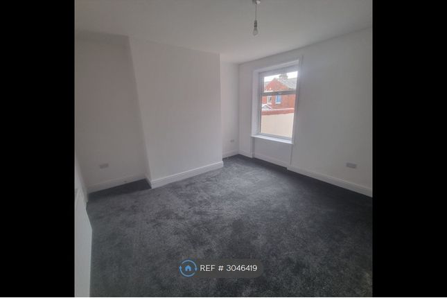 Elmfield St, Church, Accrington photo 5