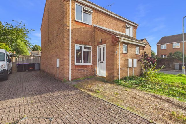 2-bed semi-detached on 6, St. Georges Avenue, Stamford, £995/mo