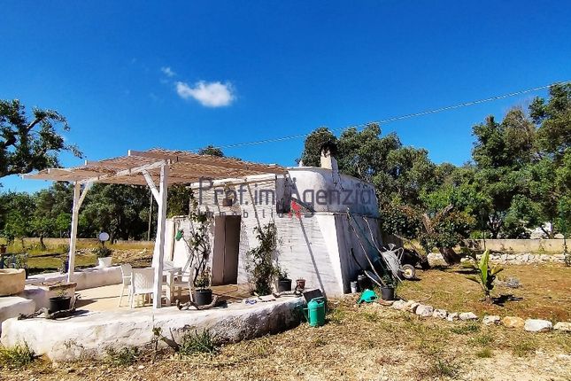 Country house for sale in Contrada Polinisso Carovigno, Brindisi, Puglia, Italy