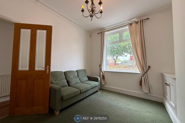 Longford St, Warrington photo 3