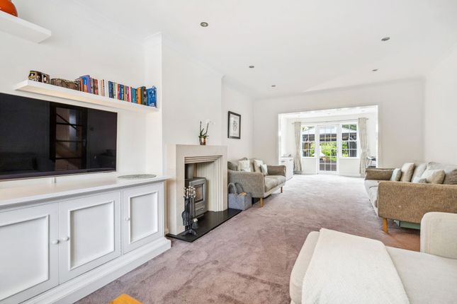5, Evelyn Drive, Pinner photo 4