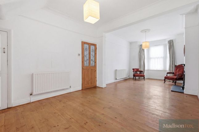 213, Prospect Road, Woodford Green photo 2
