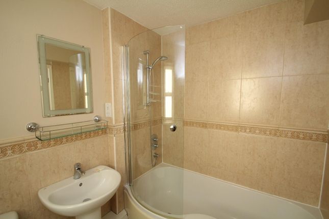 11, Riverdale Gardens, Wetherby photo 4