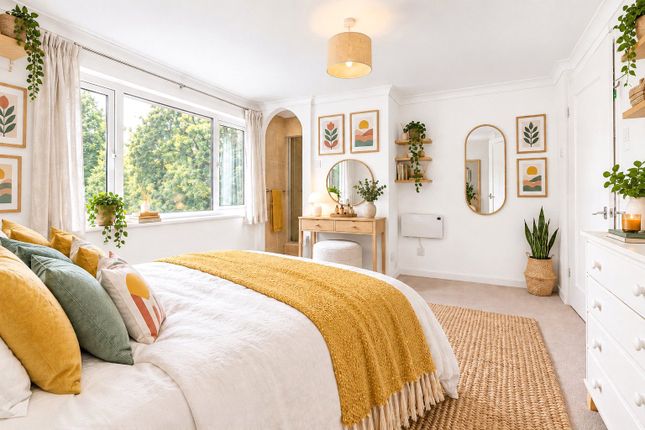 7 Heathwood Court,, Emmanuel Road, London photo 2