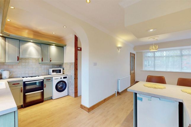262 Balmoral Drive, Hayes photo 4
