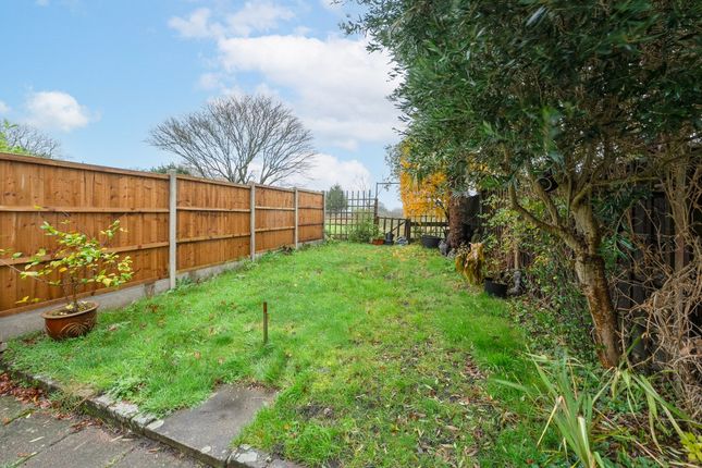 1, Luxted Road, Orpington photo 4