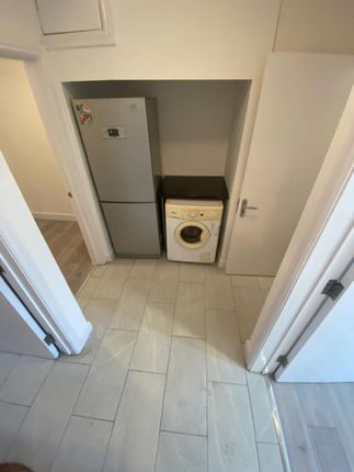 Flat for sale in Roman Road, Ilford