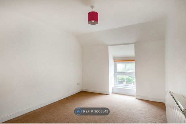 A Fore St, Redruth photo 5