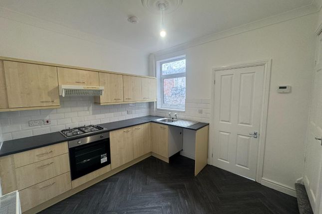 25, Rhyl Street, Pontefract photo 2