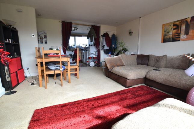 20 St Oswins Place, Consett photo 2