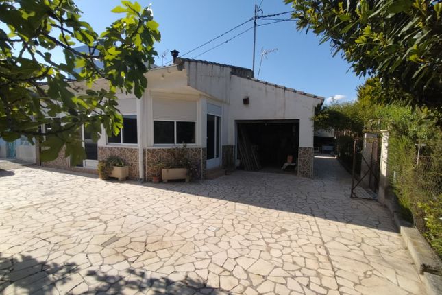 Thumbnail Country house for sale in Elda, 03600, Alicante, Spain