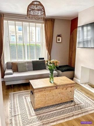 8, Hawthorn Terrace, Crawcrook photo 2