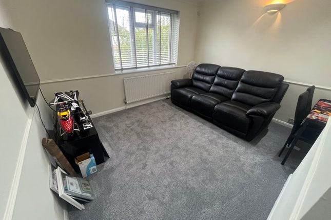 Maisonette for sale in Shadwell Drive, Northolt