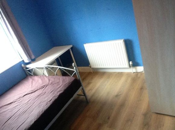 End terrace house to rent in Clara Street, Coventry, West Midlands