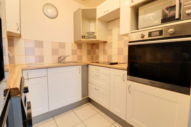 Flat for sale in High Street, Combe Martin, Ilfracombe, Devon