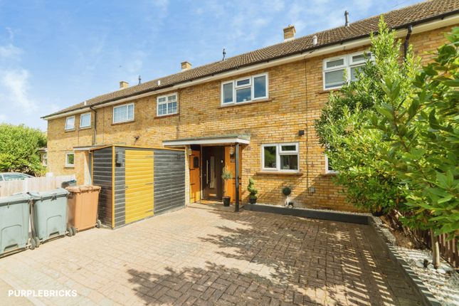 158, Pankhurst Crescent, Stevenage photo 2