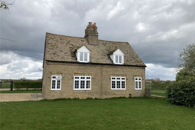 Thumbnail Detached house to rent in Abbotsley, St. Neots, Cambridgeshire