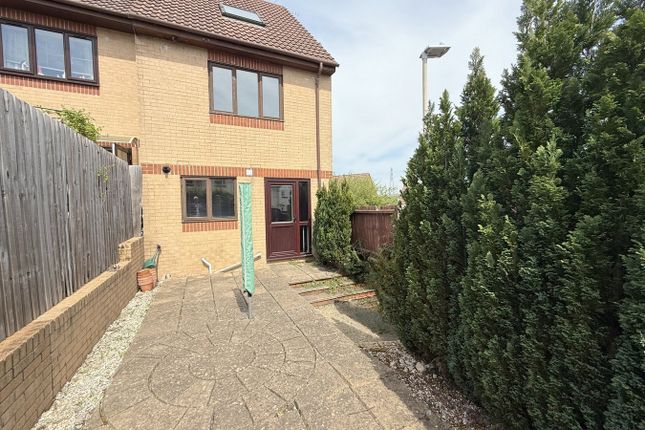 1, Shillingstone Gardens, Poole photo 2