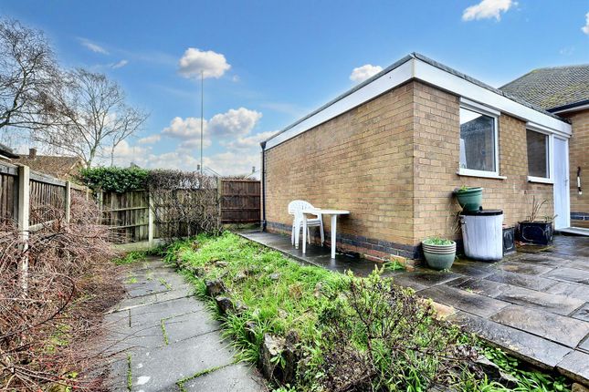 Detached bungalow for sale in Bramcote Lane, Wollaton, Nottingham