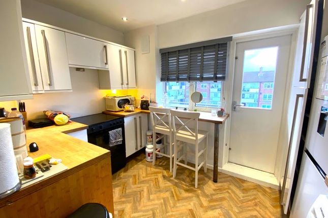 Flat to rent in Moss Meadow Road, Salford