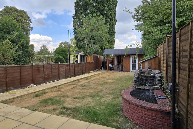 14, Patrick Road, Reading photo 2