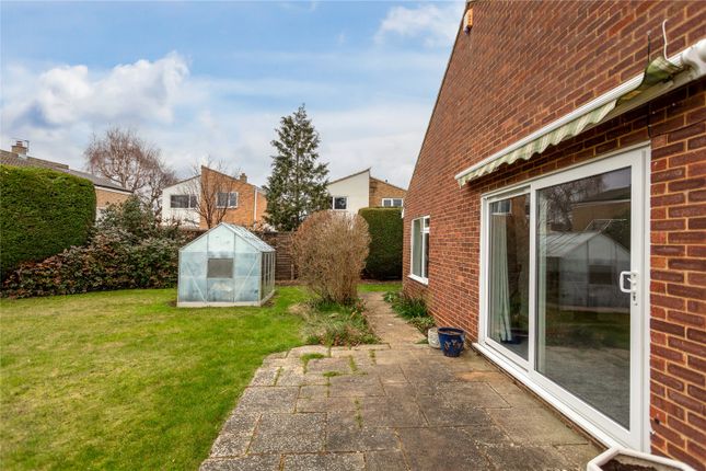 Bungalow for sale in The Close, Great Barford, Bedford, Bedfordshire