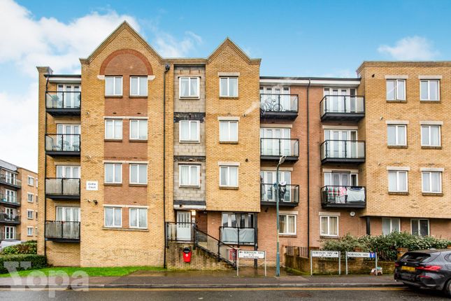 2-bed flat on Flat 104, Griffin Court, Black Eagle Drive, Gravesend, £210,000