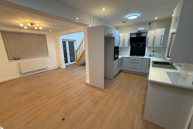2, Barrett Avenue, Bolton photo 3
