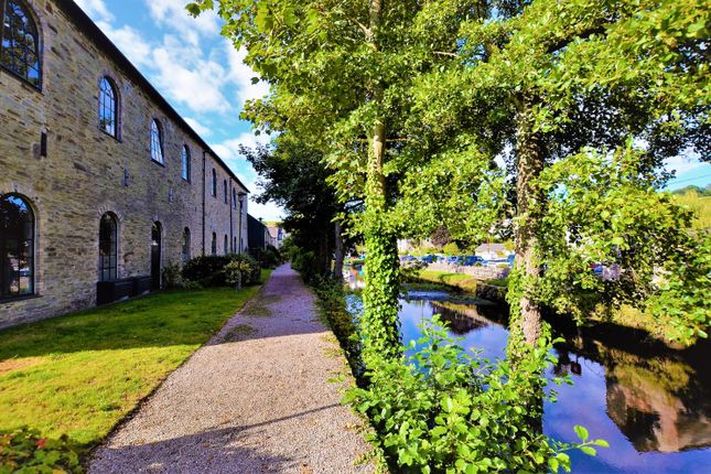 Flat to rent in The Old Carriage Works, Brunel Quays, Lostwithiel, Cornwall