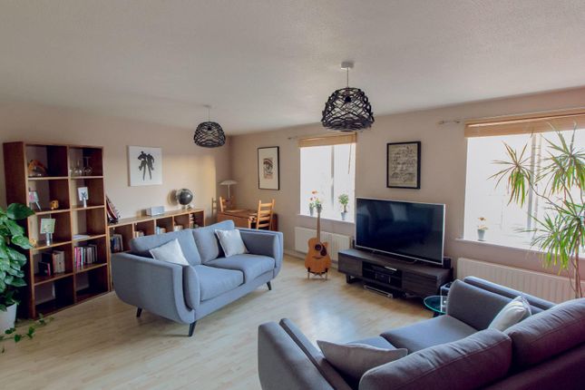 Pascal Way Letchworth Garden City Sg6 2 Bedroom Flat To