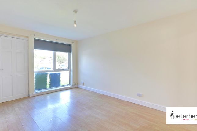 6, Marbury Close, Sunderland photo 2