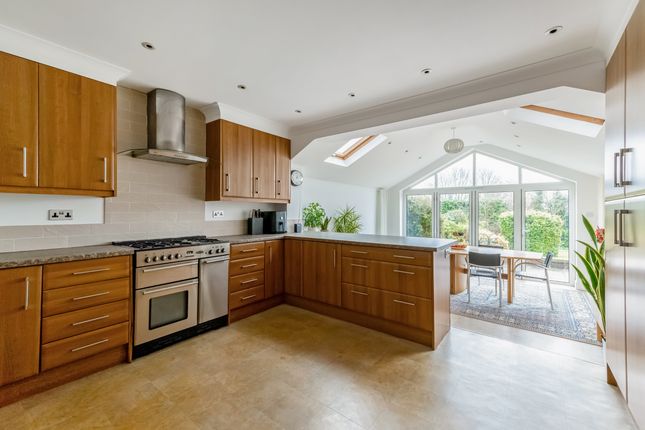 42, Lancaster Road, St. Albans photo 3