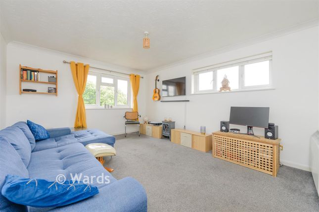 1-bed flat on Newnham Lodge, Erith Road, Belvedere, £185,000