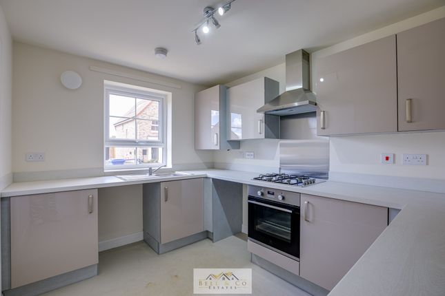 6, Marmalade Lane, Chesterfield photo 2