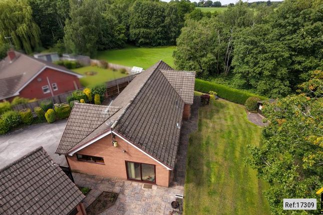 32, Grosvenor Avenue, Stoke-on-Trent. photo 3