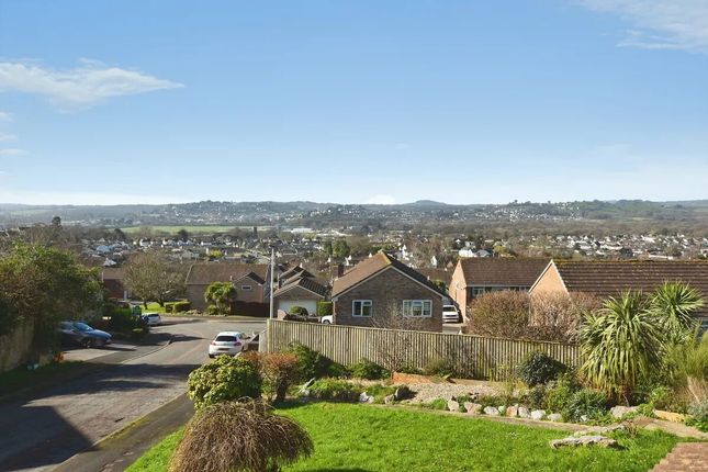 5, Hollam Way Kingsteignton, NEWTON ABBOT photo 4