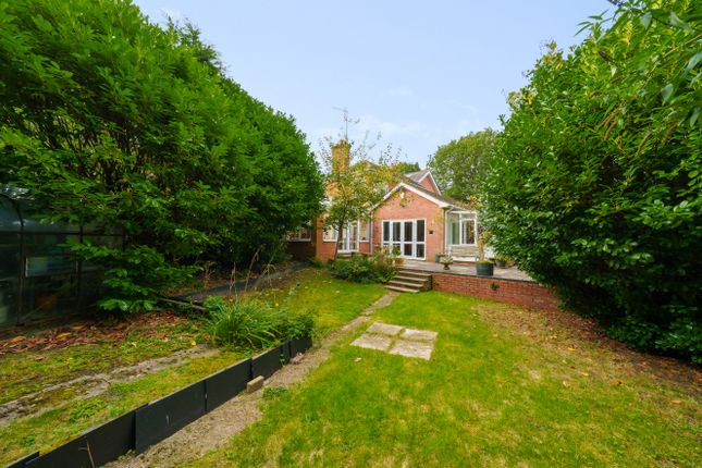 Thumbnail Semi-detached house for sale in Whitehouse Road, Woodcote, Oxfordshire