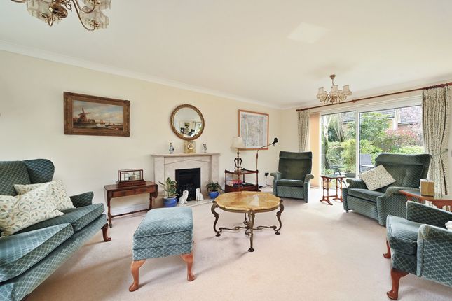 4 Twyfords Beacon Road, Crowborough photo 2