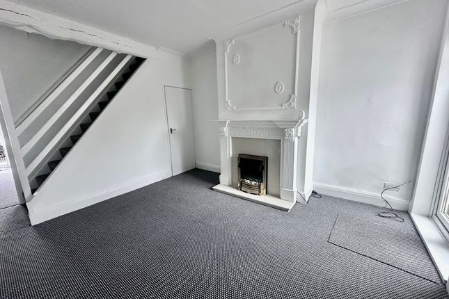 15, Kenneth Avenue, DONCASTER photo 5