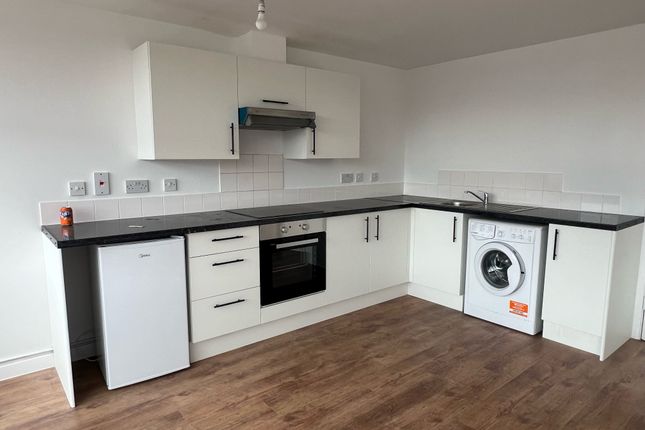 Flat 6, 110a, High Street, North Lincs photo 2
