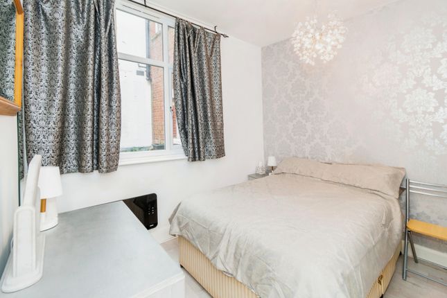 Flat for sale in Above Bar Street, Southampton, Hampshire