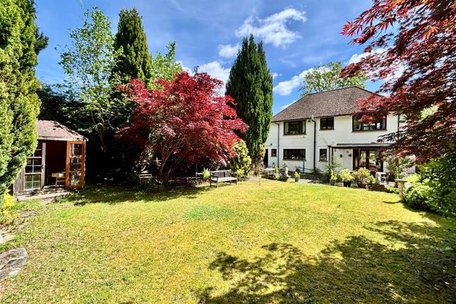 6, Claremont Avenue, Camberley photo 2