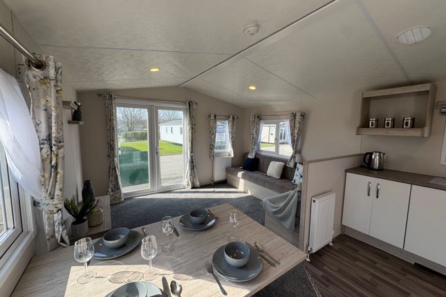 2-bed caravan on 4, Stowford Farm Meadows, Combe Martin, Ilfracombe, £59,995