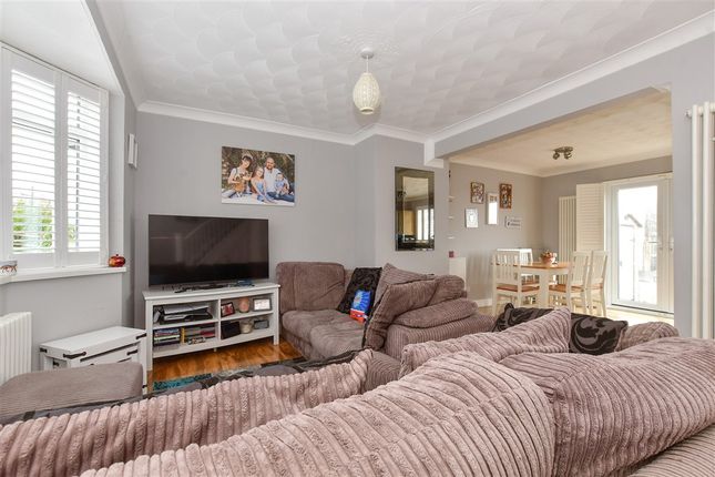 Herne Avenue, Herne Bay photo 3